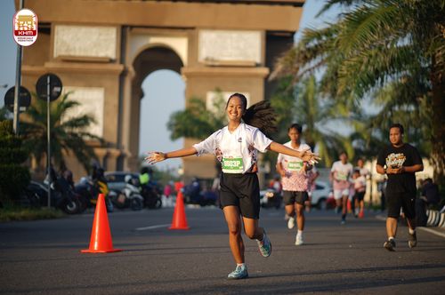 Race photo from Kediri Half Marathon 2024