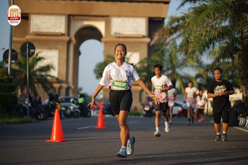 Race photo from Kediri Half Marathon 2024