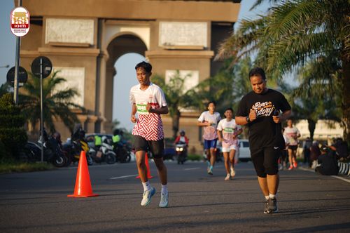 Race photo from Kediri Half Marathon 2024
