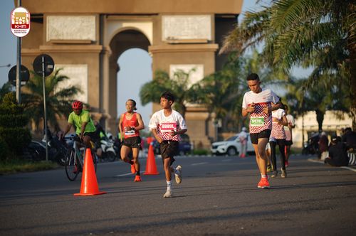 Race photo from Kediri Half Marathon 2024