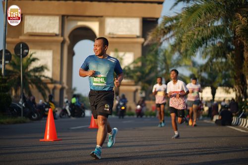 Race photo from Kediri Half Marathon 2024
