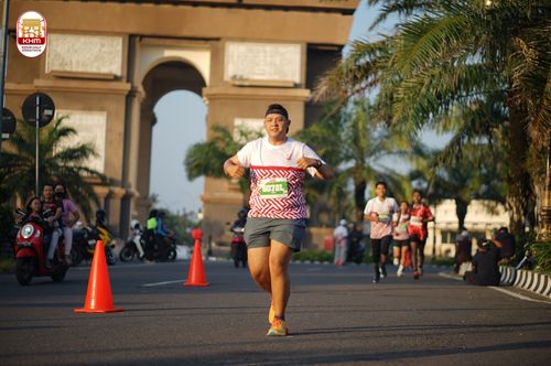 Race photo from Kediri Half Marathon 2024