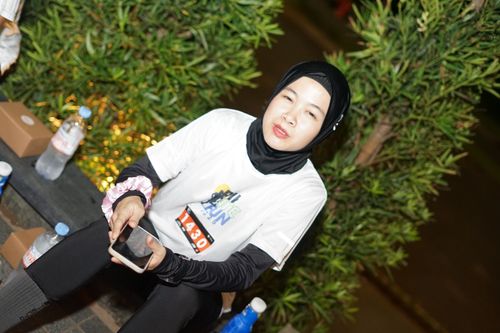 Race photo from PIK NITE RUN VIBES