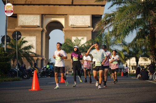 Race photo from Kediri Half Marathon 2024