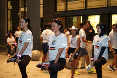 Race photo from PIK NITE RUN VIBES