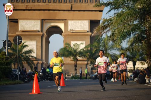 Race photo from Kediri Half Marathon 2024