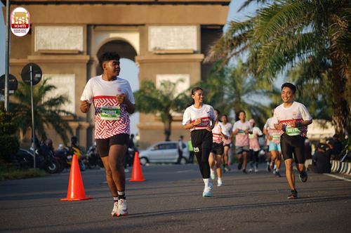 Race photo from Kediri Half Marathon 2024