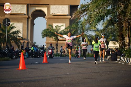 Race photo from Kediri Half Marathon 2024