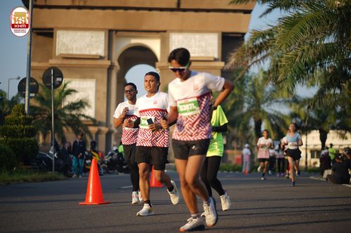 Race photo from Kediri Half Marathon 2024