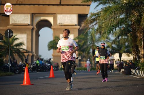Race photo from Kediri Half Marathon 2024