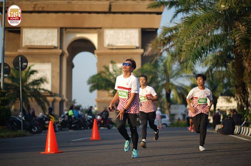 Race photo from Kediri Half Marathon 2024