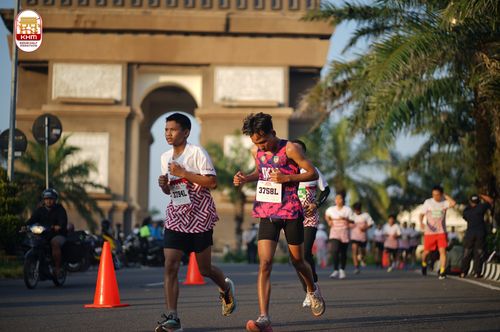 Race photo from Kediri Half Marathon 2024