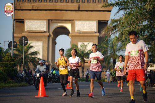 Race photo from Kediri Half Marathon 2024