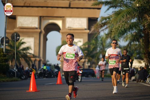 Race photo from Kediri Half Marathon 2024