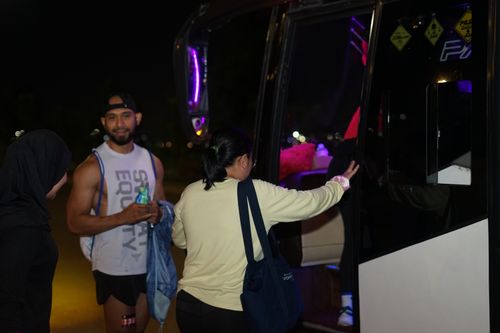 Race photo from PIK NITE RUN VIBES