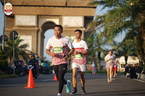 Race photo from Kediri Half Marathon 2024
