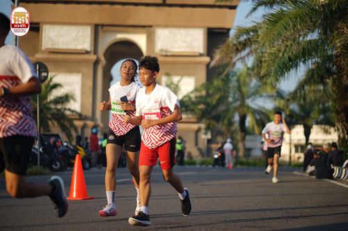 Race photo from Kediri Half Marathon 2024