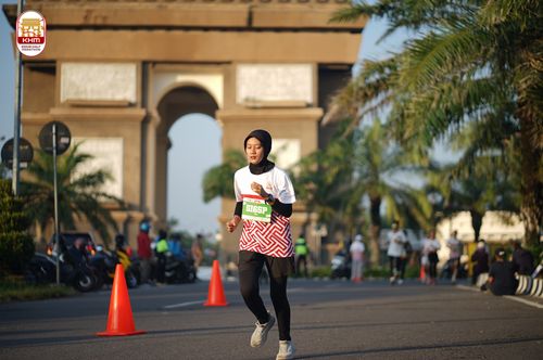 Race photo from Kediri Half Marathon 2024