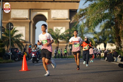 Race photo from Kediri Half Marathon 2024