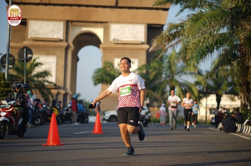 Race photo from Kediri Half Marathon 2024