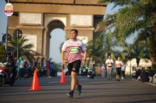 Race photo from Kediri Half Marathon 2024