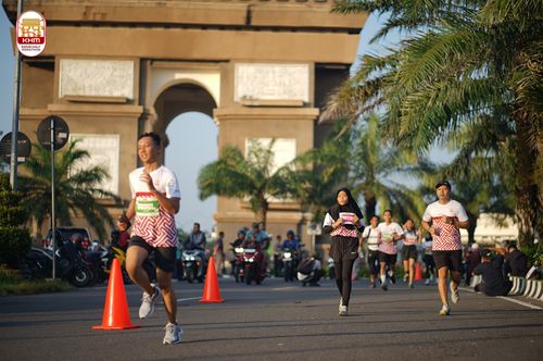Race photo from Kediri Half Marathon 2024
