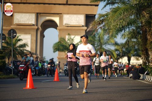 Race photo from Kediri Half Marathon 2024
