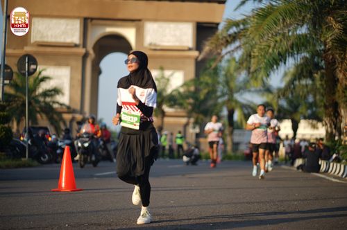 Race photo from Kediri Half Marathon 2024