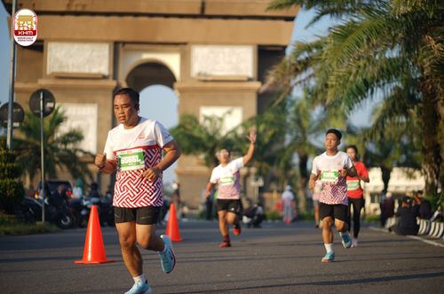 Race photo from Kediri Half Marathon 2024