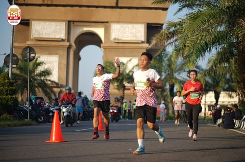 Race photo from Kediri Half Marathon 2024