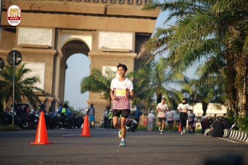 Race photo from Kediri Half Marathon 2024