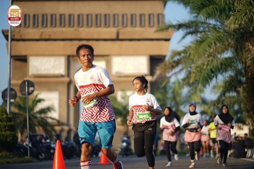 Race photo from Kediri Half Marathon 2024