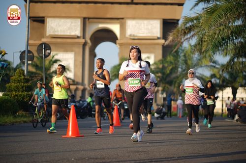 Race photo from Kediri Half Marathon 2024