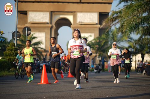 Race photo from Kediri Half Marathon 2024