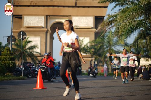 Race photo from Kediri Half Marathon 2024