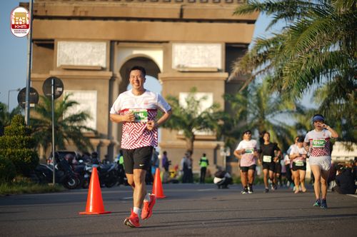Race photo from Kediri Half Marathon 2024