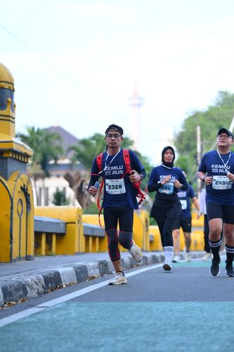 Race photo from KEMLU RUN 2025