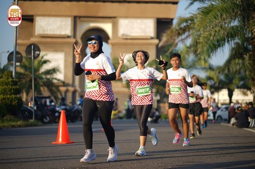 Race photo from Kediri Half Marathon 2024