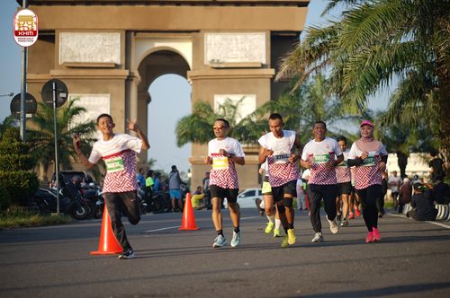 Race photo from Kediri Half Marathon 2024