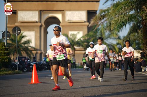 Race photo from Kediri Half Marathon 2024