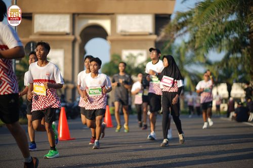 Race photo from Kediri Half Marathon 2024