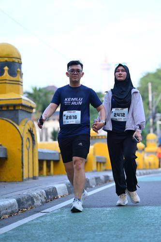 Race photo from KEMLU RUN 2025