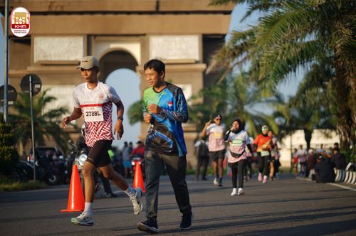 Race photo from Kediri Half Marathon 2024