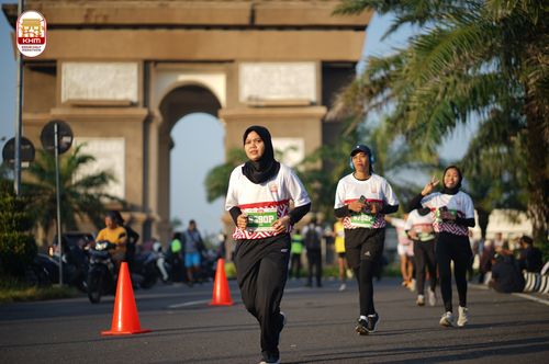 Race photo from Kediri Half Marathon 2024