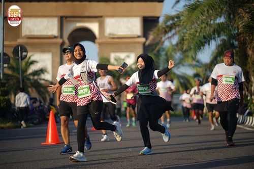 Race photo from Kediri Half Marathon 2024