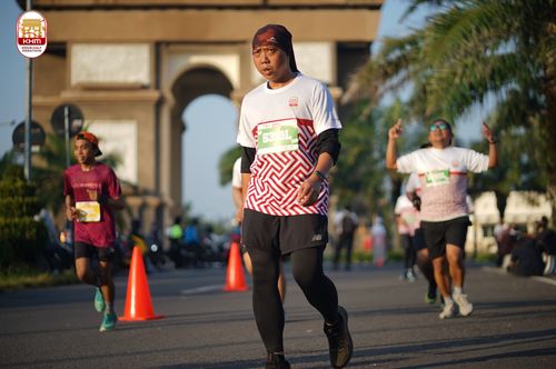 Race photo from Kediri Half Marathon 2024