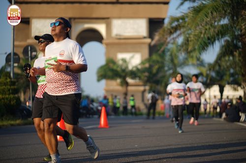 Race photo from Kediri Half Marathon 2024