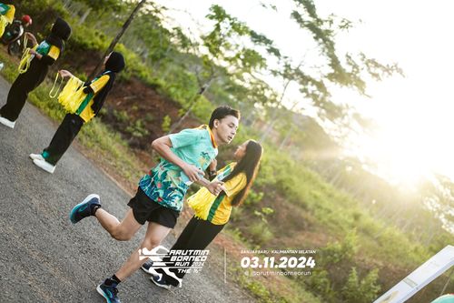 Race photo from Arutmin Borneo Run 2024