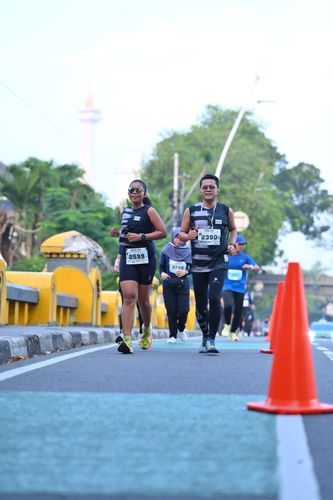 Race photo from KEMLU RUN 2025