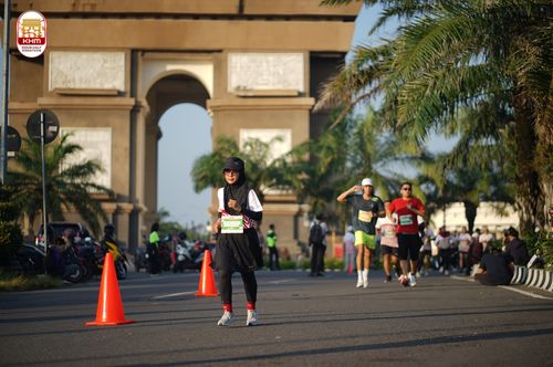 Race photo from Kediri Half Marathon 2024